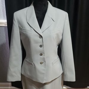 LeSuit Grey Skirt Suit